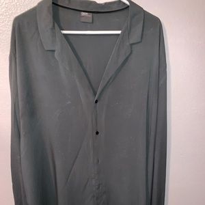 P.S. ASOS dark green button up blouse! Size 3XL